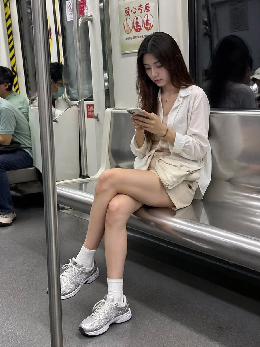 Subway candid photo style