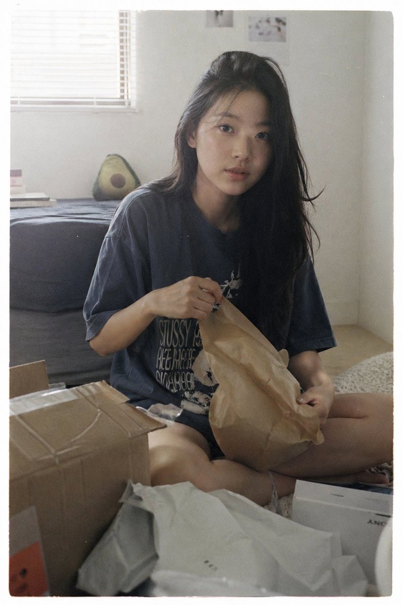 Japanese film aesthetic unboxing scene